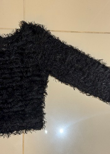 Siyah Tüylü Kadın Triko Kazak - Görsel 3