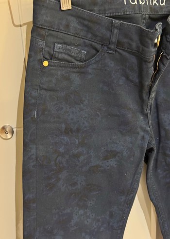 Lacivert Batik Desenli Kadın Denim Pantolon - Görsel 2