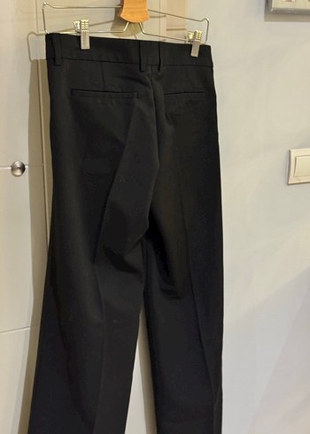 Bershka Kadın Siyah Kuşaklı Kumaş Pantolon - Görsel 4