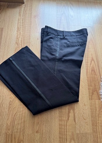 Bershka Kadın Siyah Kuşaklı Kumaş Pantolon - Görsel 5