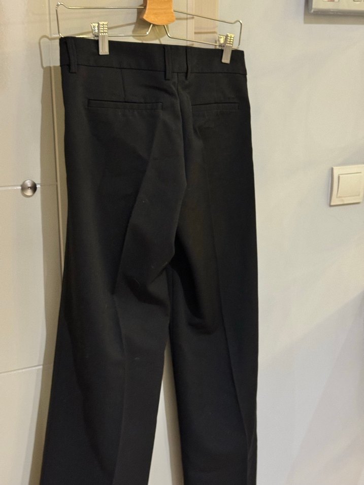 Bershka Kadın Siyah Kuşaklı Kumaş Pantolon - Görsel 4