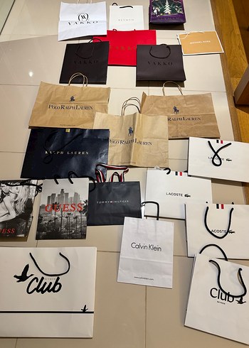 Markalı Kahverengi ve Siyah Kağıt Alışveriş Çantaları - Görsel 4