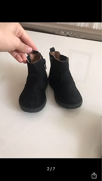 H&M çocuk bot