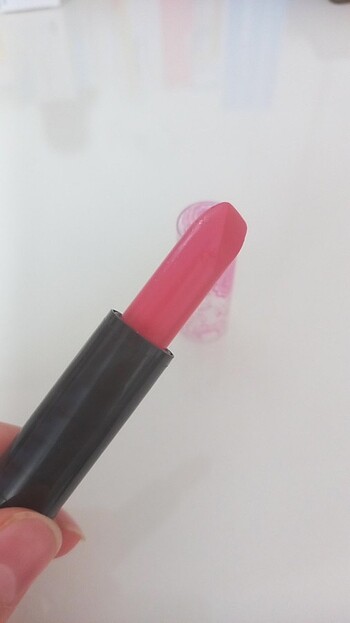  Beden Oriflame ruj
