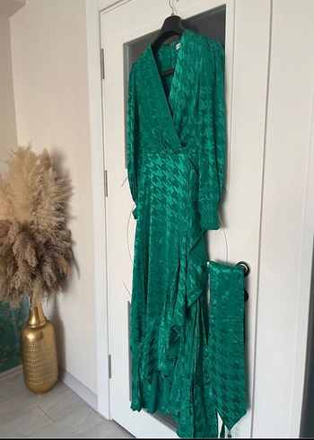 SENNA DESİGN ELBİSE - Görsel 3