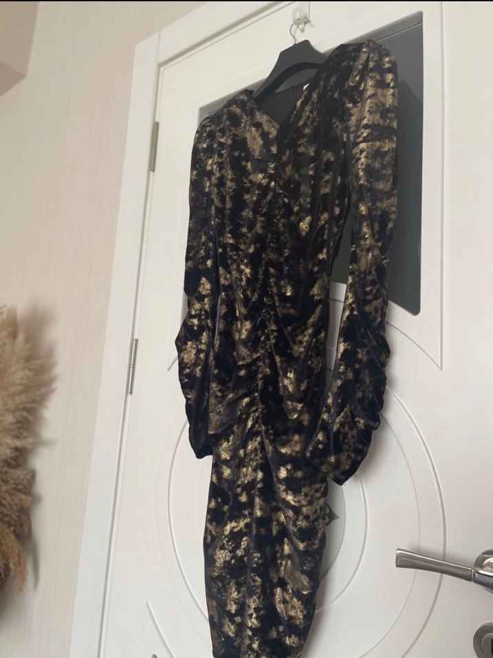 Uzun Kollu Drapeli Elbise - Görsel 4