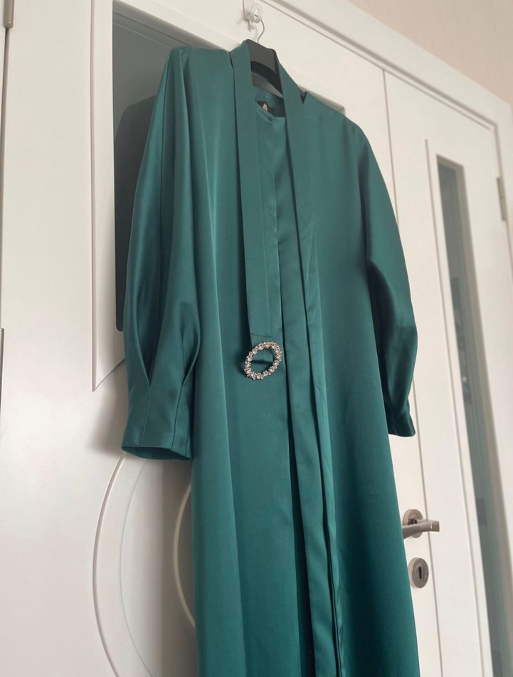 AL SHEIKHA 
ABAYA - Görsel 2