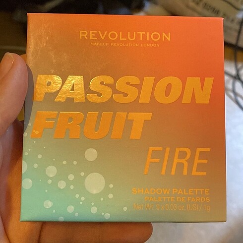 Revolution Passion Fruit Fire Far Paleti