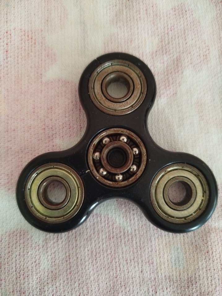 Siyah Üç Kollu Fidget Spinner - Görsel 4