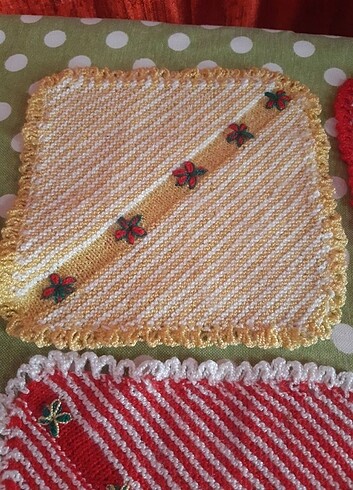 16 YA 16/17 E 17 EBATLARINDA ÖRGÜ PECETELER - Görsel 3