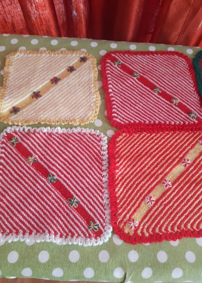 16 YA 16/17 E 17 EBATLARINDA ÖRGÜ PECETELER - Görsel 2