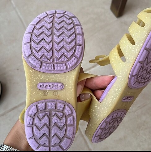 28 Beden Çocuk crocs sandalet