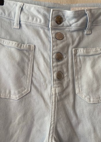 36 Beden Düğmeli Mavi Mini Denim Jean