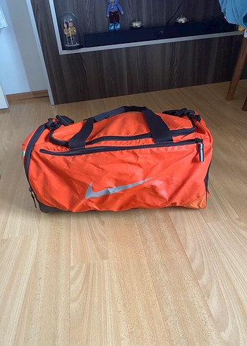 Turuncu Fermuarlı Erkek Spor Çantası - Görsel 2