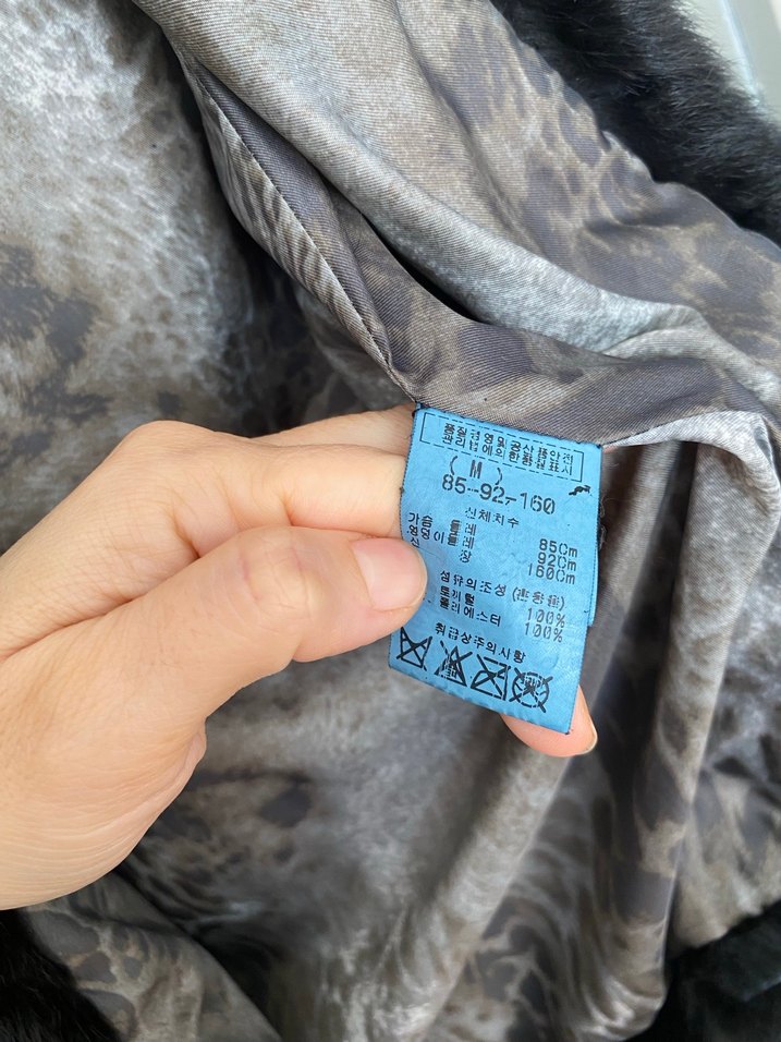 Kürklü Siyah Uzun Kadın Yelek - Görsel 4