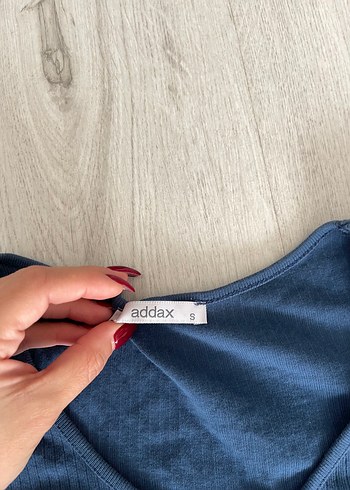 s Beden V Yakalı Uzun Kollu Kadın Crop Top
