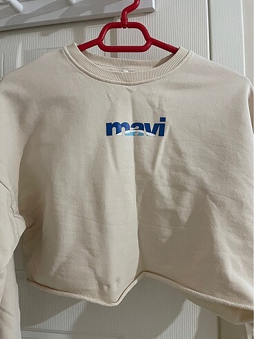 Crop Sweatshirt