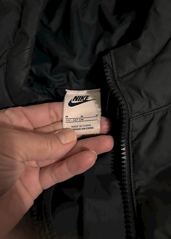 Nike Nike Siyah Kapüşonlu Erkek Çocuk Mont