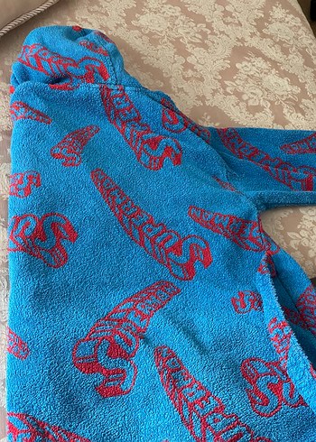 Kapüşonlu Erkek Çocuk Renkli Bornoz - Görsel 4