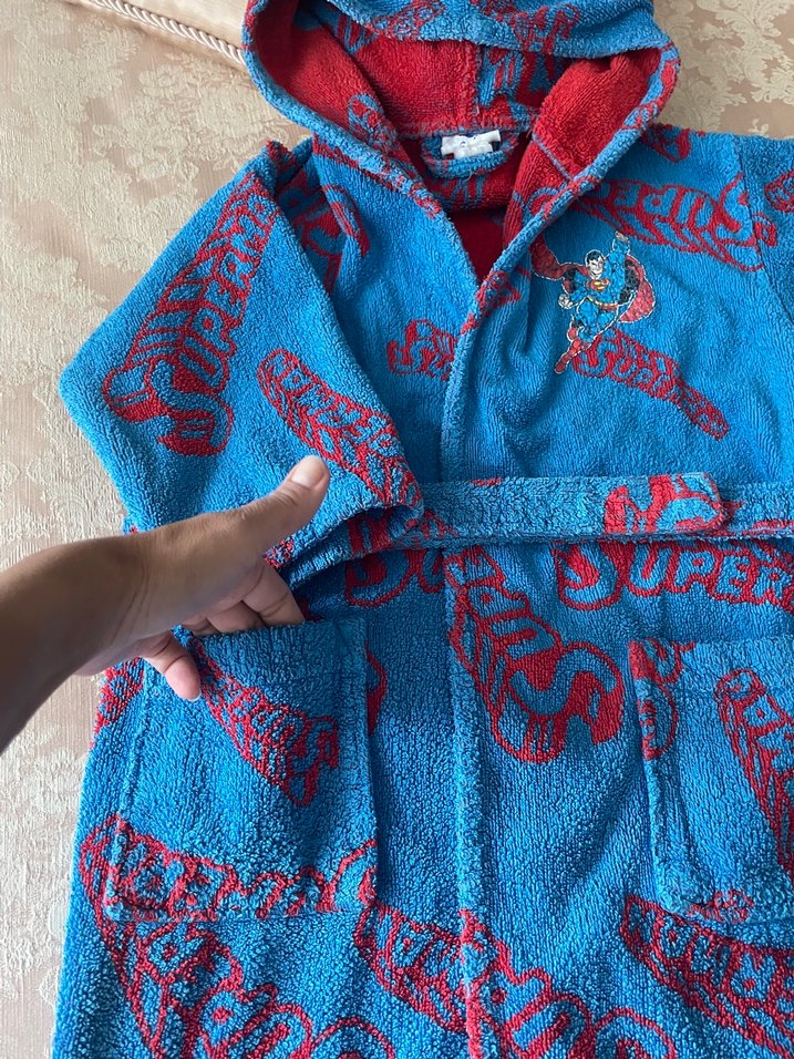 Kapüşonlu Erkek Çocuk Renkli Bornoz - Görsel 2