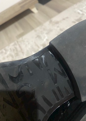 37 Beden Siyah Deri Tokalı Kadın Loafer