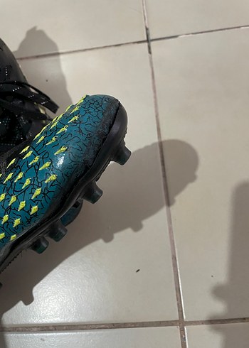 40 Beden çeşitli Renk Adidas grampon