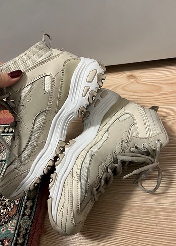 Bej Kadın Bağcıklı Dolgu Topuk Spor Ayakkabı - Görsel 4