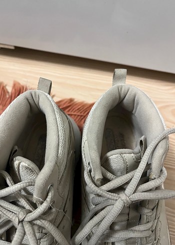 Bej Kadın Bağcıklı Dolgu Topuk Spor Ayakkabı - Görsel 5