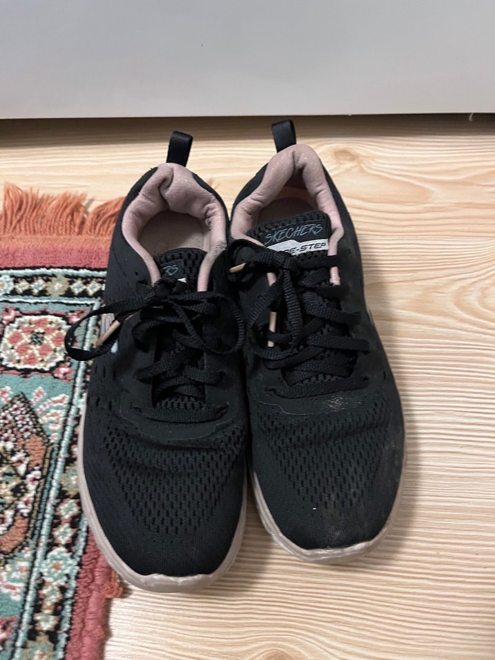 Siyah Bağcıklı Kadın Spor Ayakkabı - Görsel 2