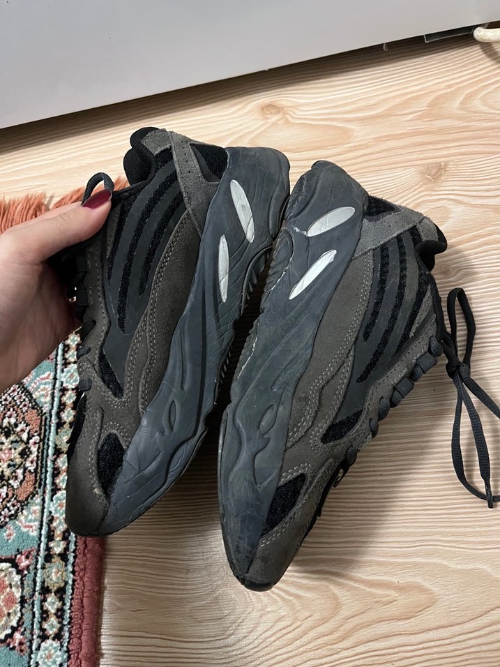 Deri Görünümlü Bağcıklı Spor Ayakkabı - Görsel 4