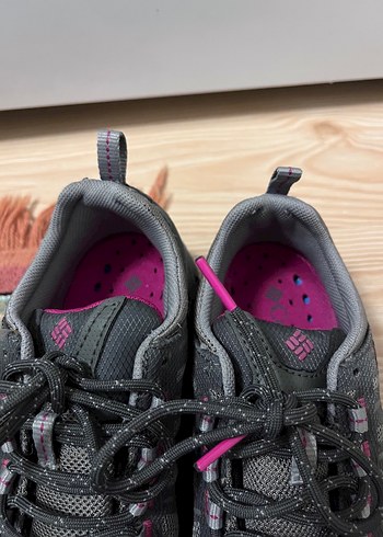 Kadın Siyah-Pembe Bağcıklı Spor Ayakkabı - Görsel 5