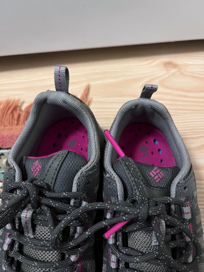 Kadın Siyah-Pembe Bağcıklı Spor Ayakkabı - Görsel 5