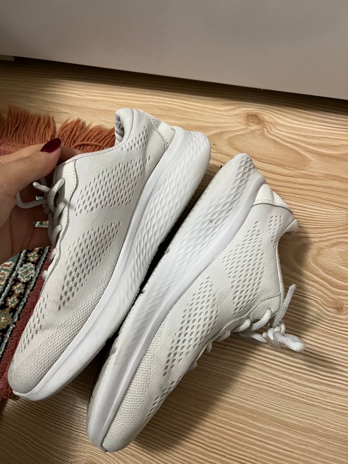 Beyaz Kadın Spor Ayakkabı - Görsel 4