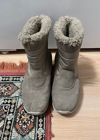 Bej Kadın Peluş Detaylı Dolgu Topuk Bot - Görsel 2