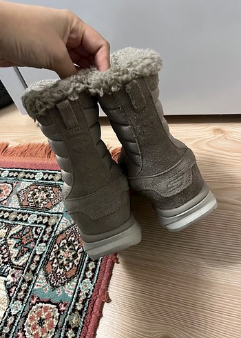 Bej Kadın Peluş Detaylı Dolgu Topuk Bot - Görsel 5