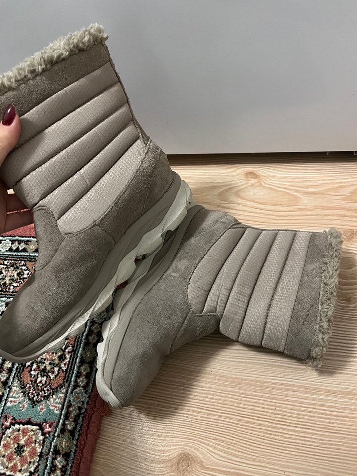 Bej Kadın Peluş Detaylı Dolgu Topuk Bot - Görsel 4