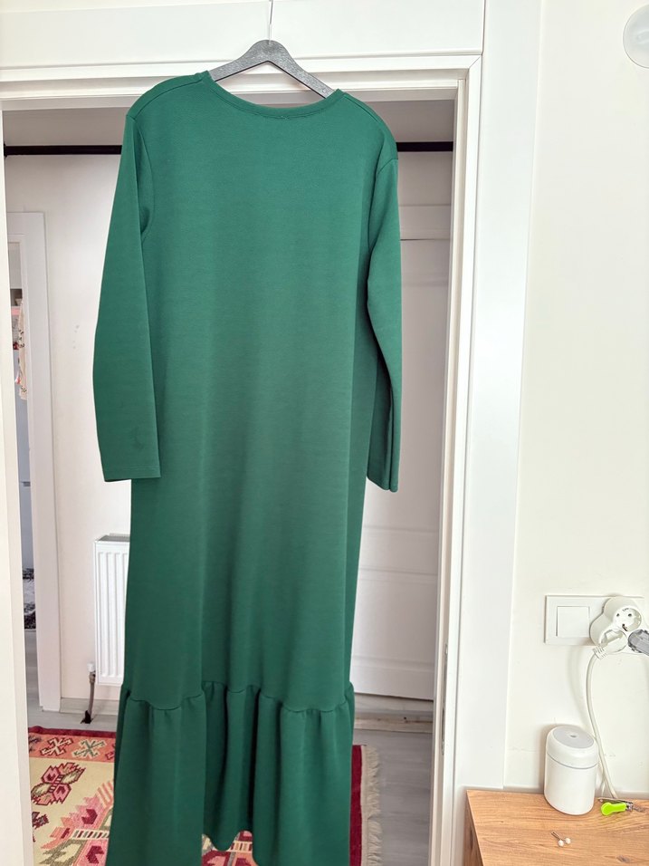 Yeşil Uzun Pilili Kadın Elbise - Görsel 4