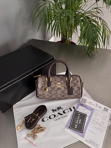 Coach model çanta