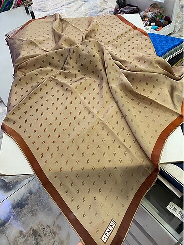 Armine twill ipek eşarp