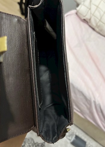 Kahverengi Deri Tokalı Kadın Çanta - Görsel 4