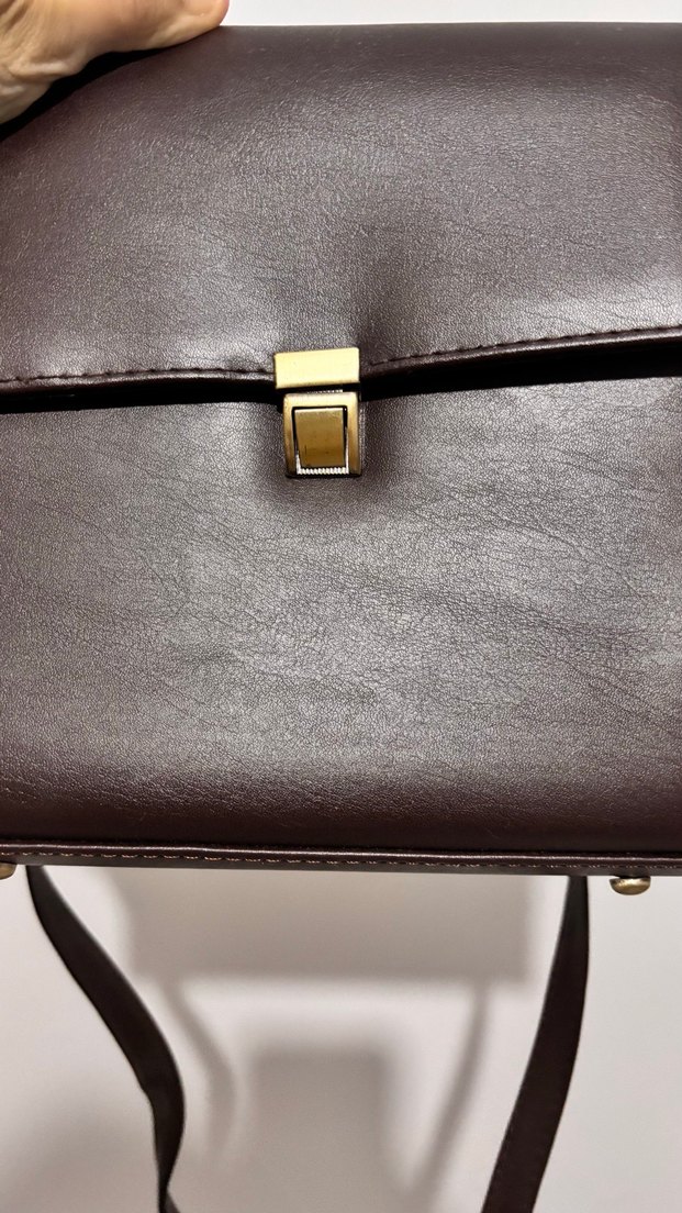 Kahverengi Deri Tokalı Kadın Çanta - Görsel 3