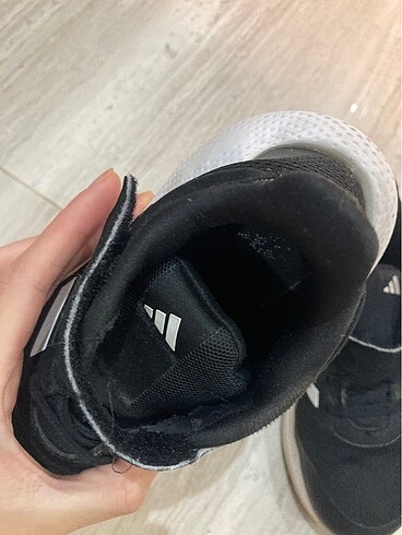 30 Beden Adidas çocuk ayakkabı