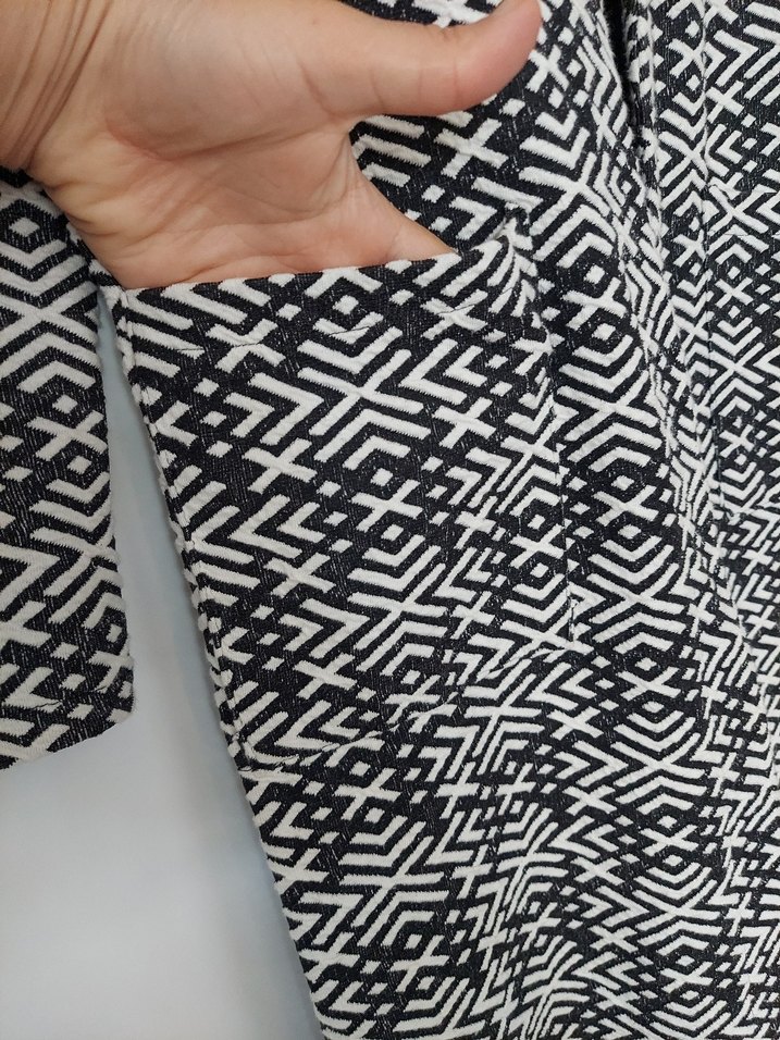 Örgü Detaylı Uzun Gri Desenli Kadın Kabı - Görsel 4