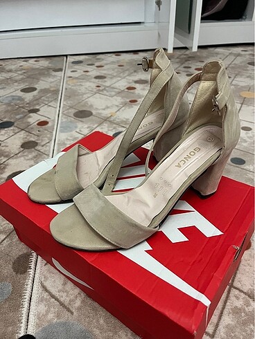 39 Beden Kadın stiletto