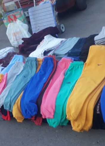 Çocuk esofman altı 40 tl her yas her renk mevcuttur