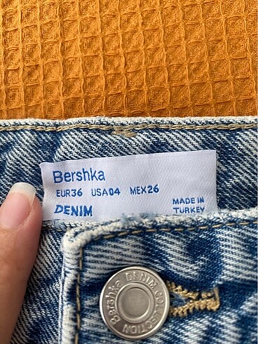 s Beden Bershka Kot Şort