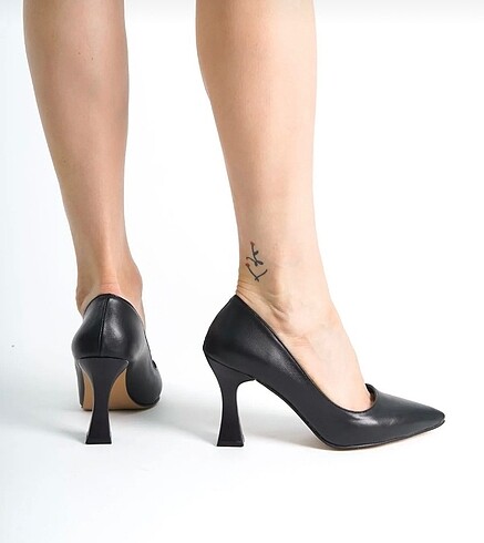 Diğer Siyah Stiletto