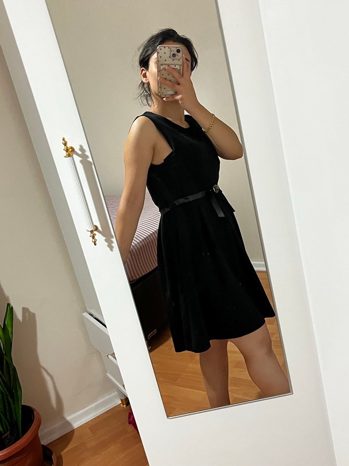 Siyah Kemerli Midi Kadın Mezuniyet Elbisesi - Görsel 2