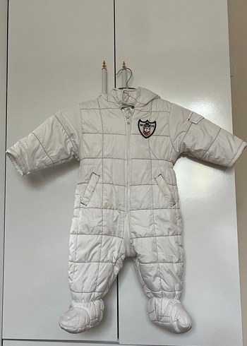 Bebek Beyaz Kapitone Tulum - Görsel 2