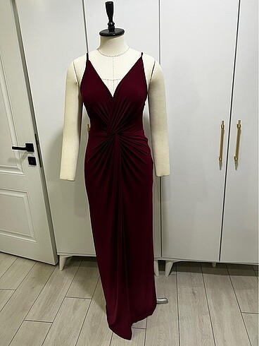 40 Beden Bordo abiye elbise